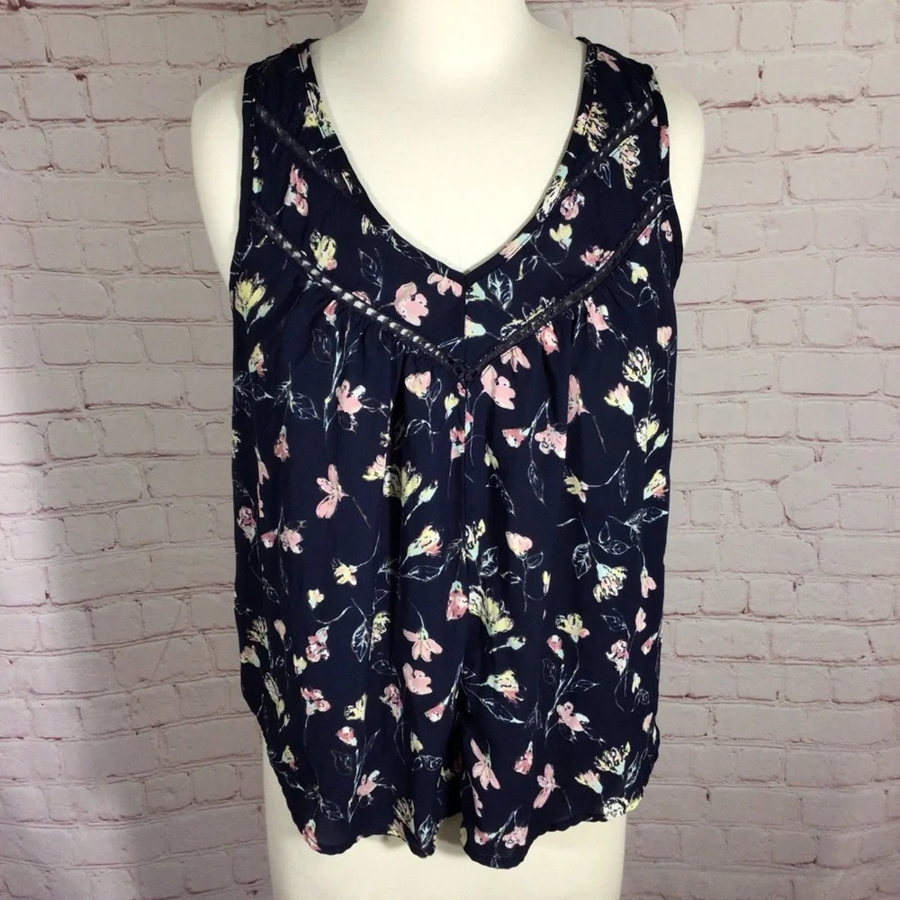 Sienna Sky Blue Floral Sleeveless Top - Size XS